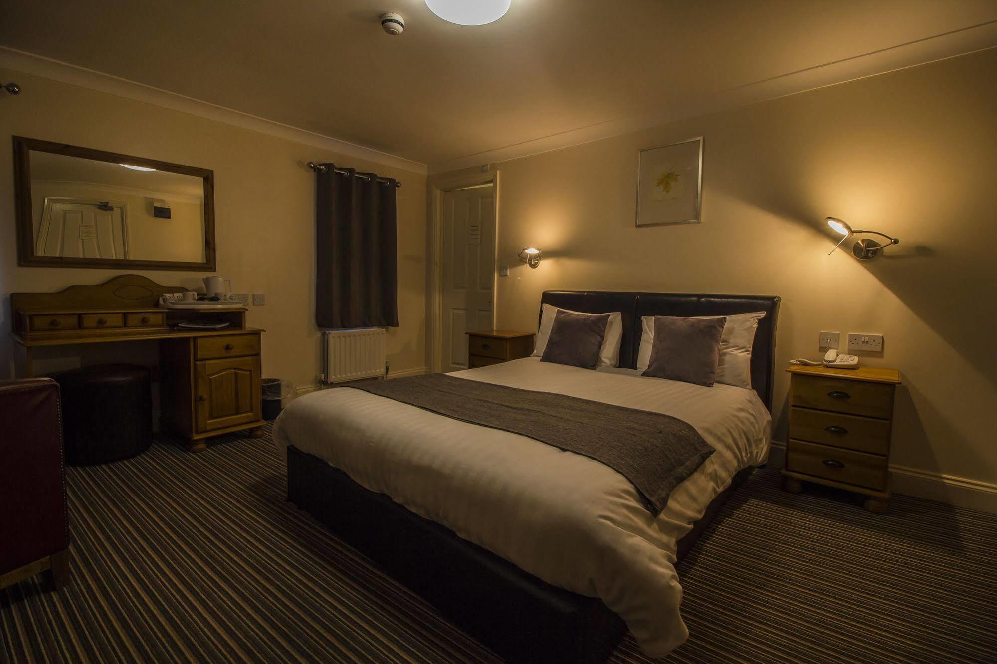 The Golden Lion Hotel, St Ives, Cambridgeshire St Ives  Kültér fotó
