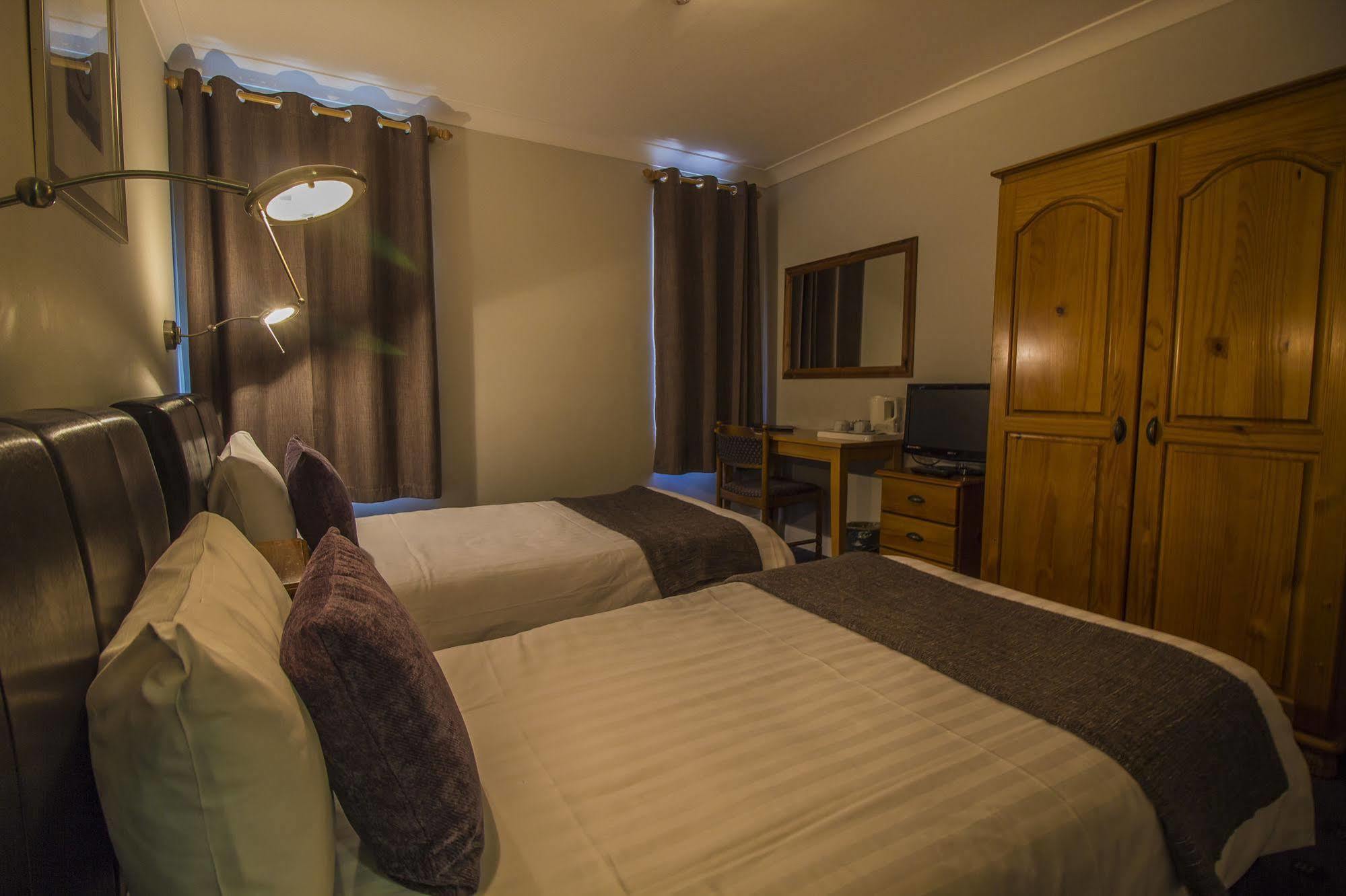 The Golden Lion Hotel, St Ives, Cambridgeshire St Ives  Kültér fotó