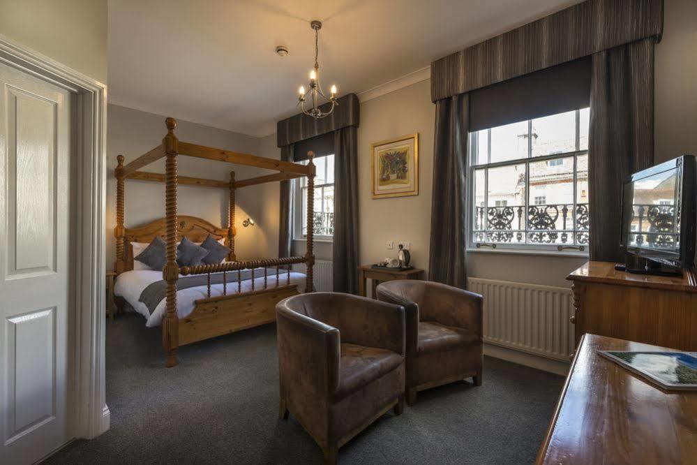 The Golden Lion Hotel, St Ives, Cambridgeshire St Ives  Kültér fotó