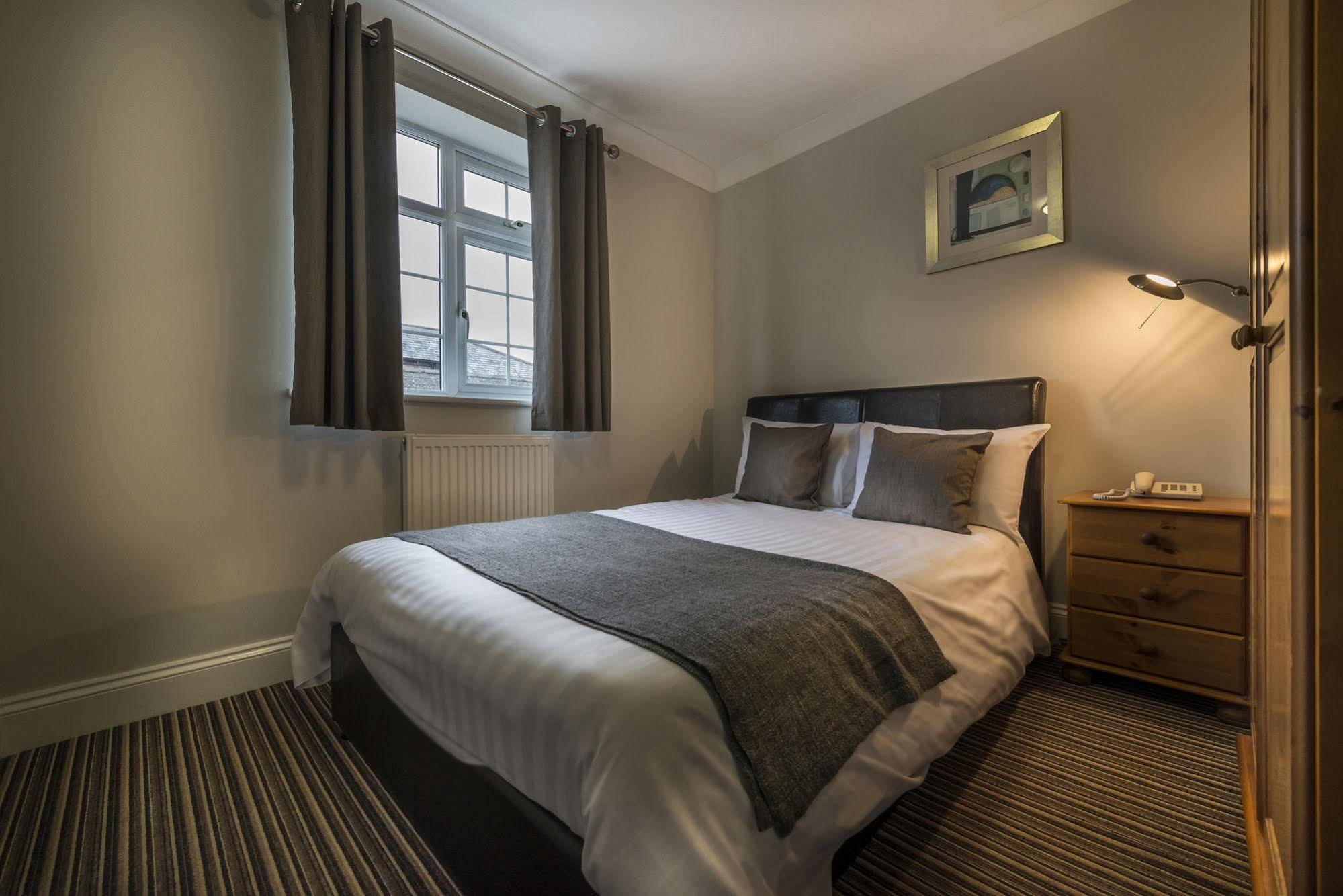 The Golden Lion Hotel, St Ives, Cambridgeshire St Ives  Kültér fotó